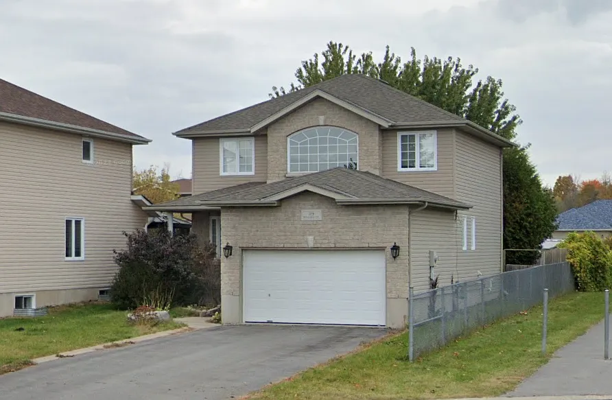129 Benjamin Court — Photo 1