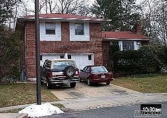 1st image of 32 Elmwood Ct