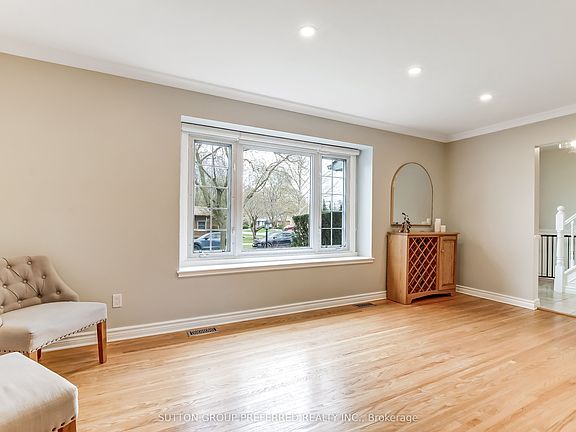 5th image of 75 Chapple Hill Rd