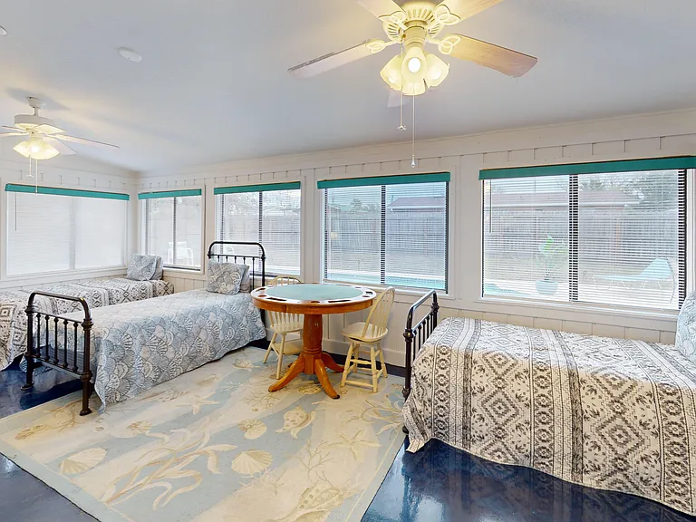 1819 Juniper Dr — Photo 18