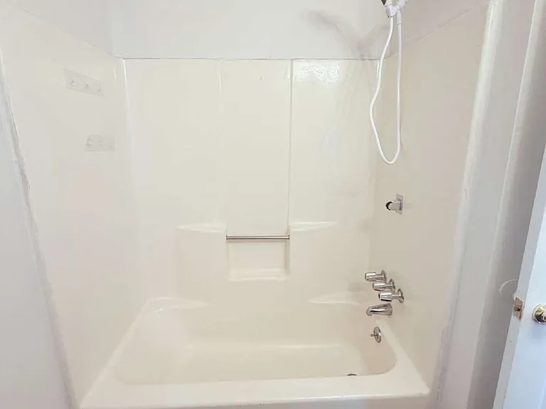 4360 Barrington Pl — Photo 4