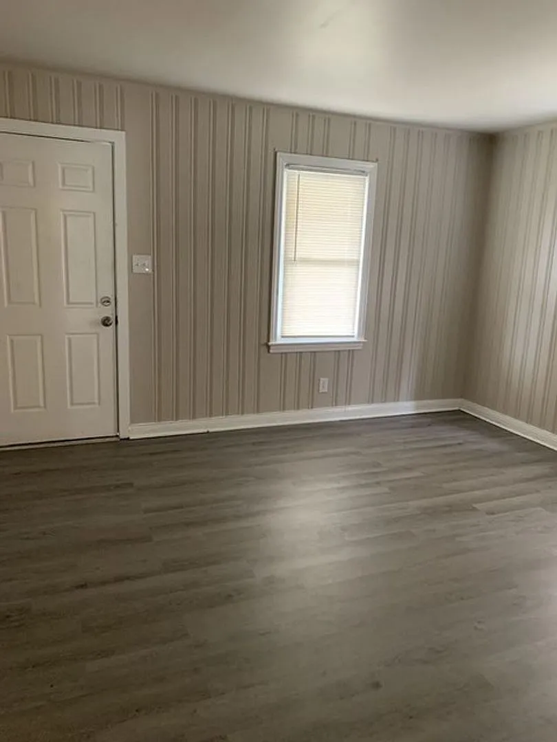 Providence Square Apartments — Photo 3