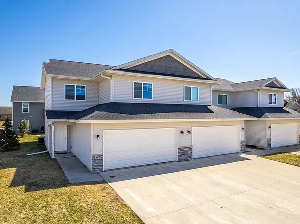 367 Aspen Ct, Solon, IA 52333