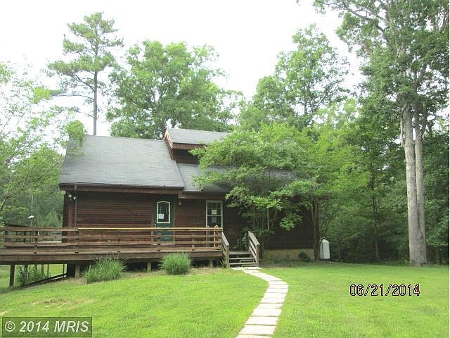 1st image of 44106 Little Holly Ln