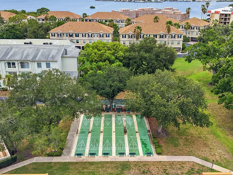 2700 Bayshore Blvd #6200 — Photo 44