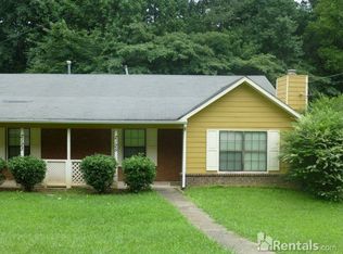 2125 Valley Oaks Dr SE, Smyrna, GA 30080