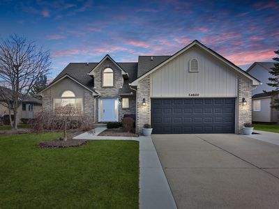 54600 Laurel Dr, Macomb, MI, 48042