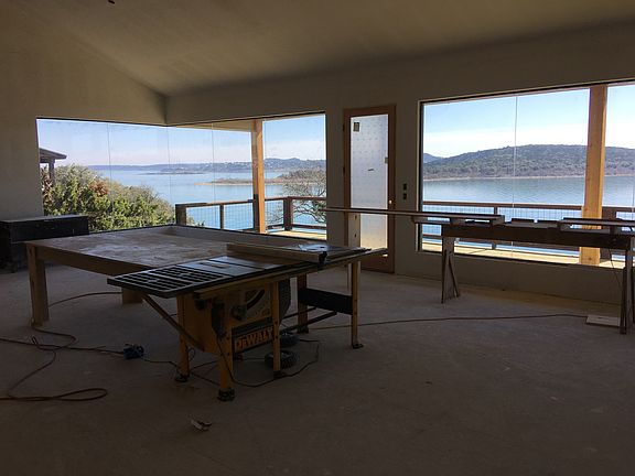 2nd image of 1044 Lakebreeze Dr