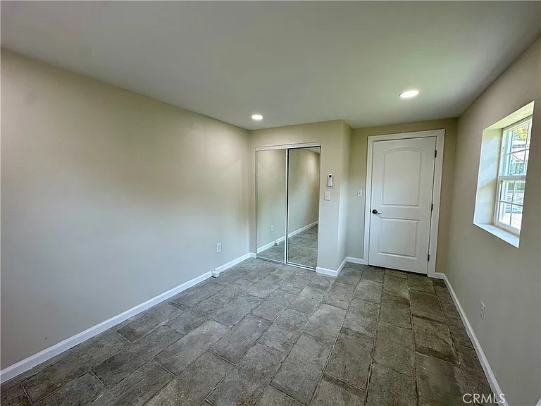 436 N Washington Ave — Photo 15