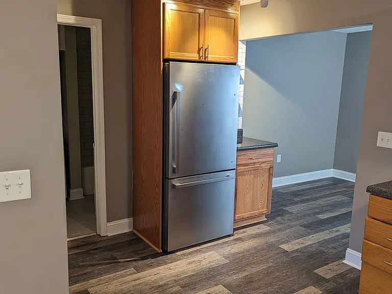 101 Cavin Ave — Photo 4