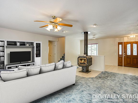 4th image of 31385 Woodridge Dr