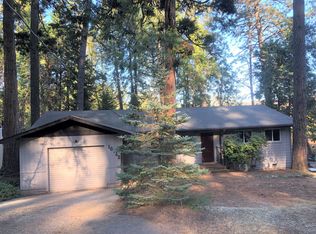 10752 Footwall Dr, Grass Valley, CA 95945