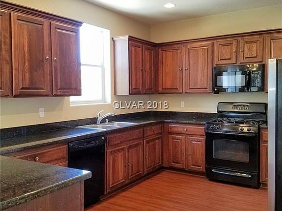 4th image of 10153 Jeffcott St #0