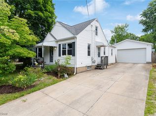 1513 10th St, Cuyahoga Falls, OH 44221