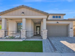 5641 E Sayan St, Mesa, AZ 85215