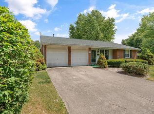 880 Kathryn Dr, Wilmington, OH 45177