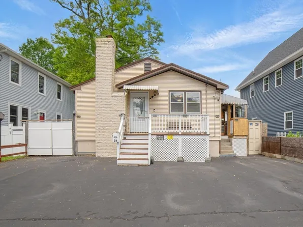 26 Hanna St, Quincy, MA 02169