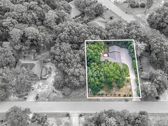5th image of 32844 Bay Rd W