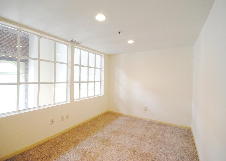 1st image of 2001 S 9th St APT K