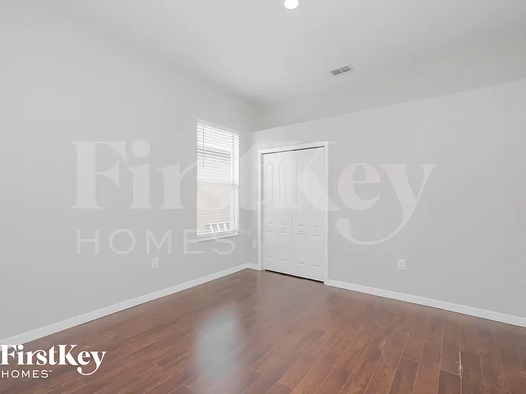 2506 Wood Pointe Dr — Photo 12