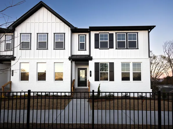 7 Constitution Ave, Pendergrass, GA 30567