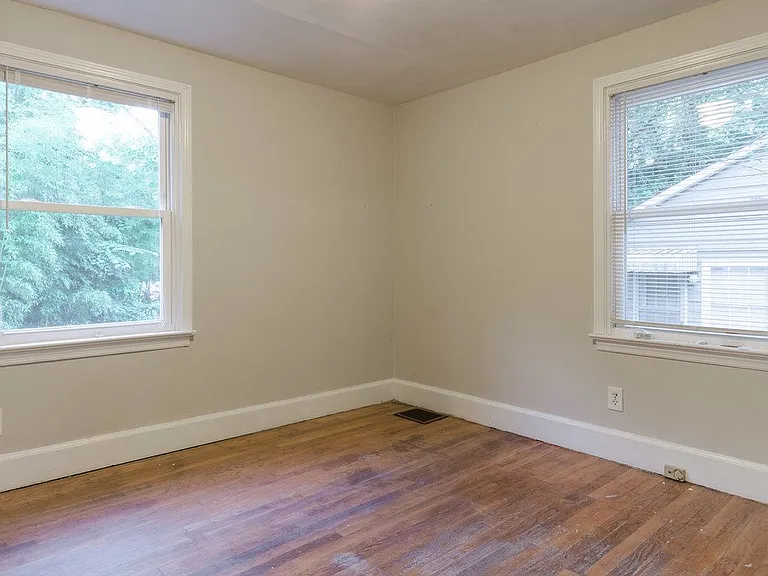 1233 Cheshire Ave — Photo 15