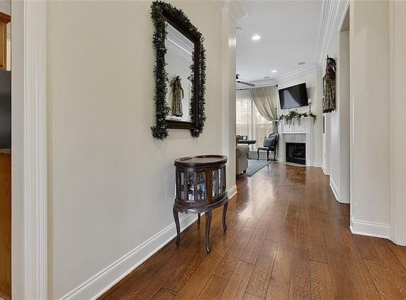 2nd image of 12517 Esplanade Dr
