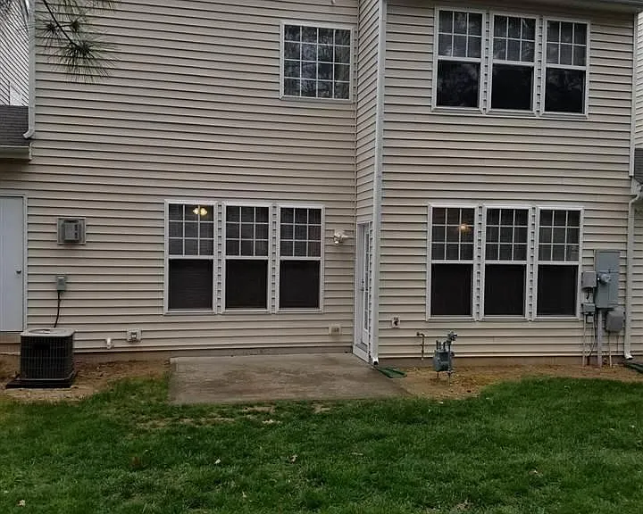 8 Rockwall Garden Way — Photo 11