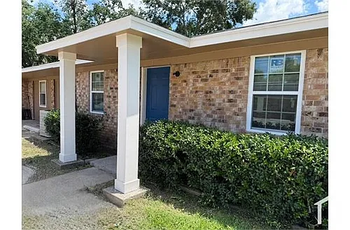 1003 Pirtle St Photo 1