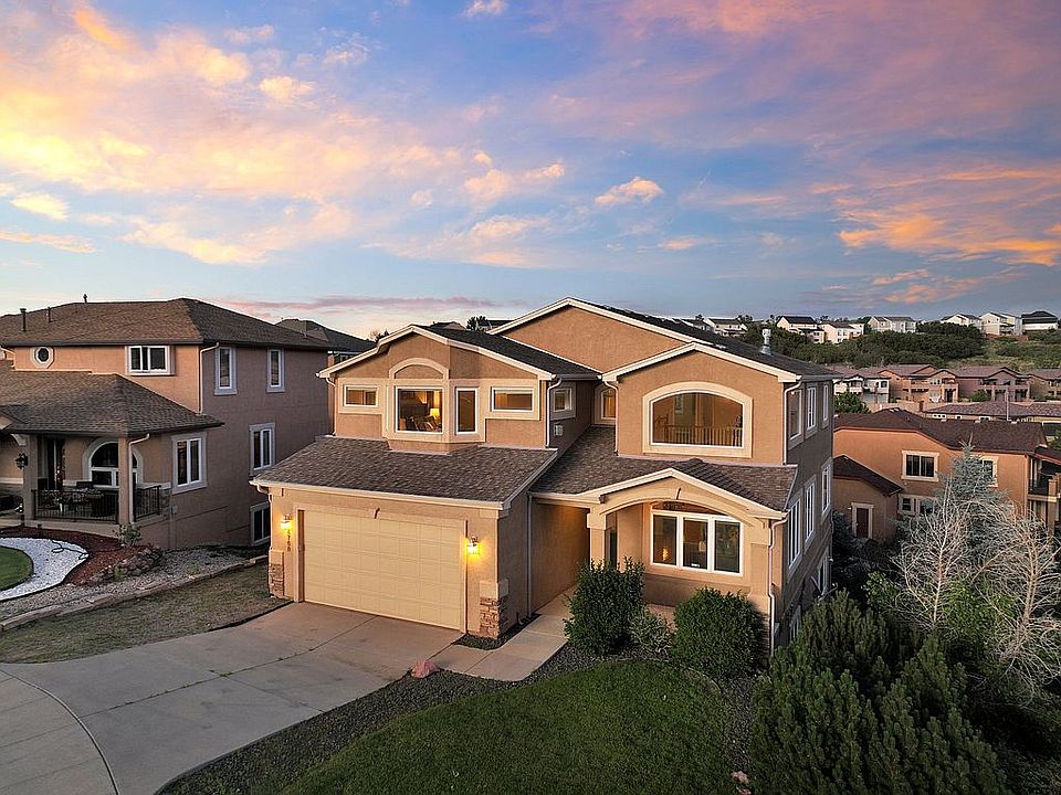 1st image of 4768 Jamestown Dr