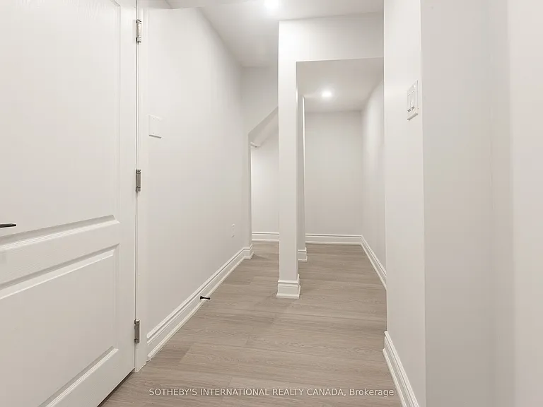 1182 Blueheron Blvd #BASEMENT — Photo 15