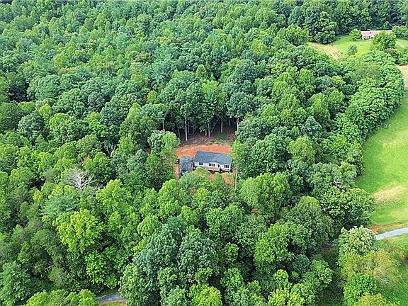 2nd image of 171 One Mile Rd