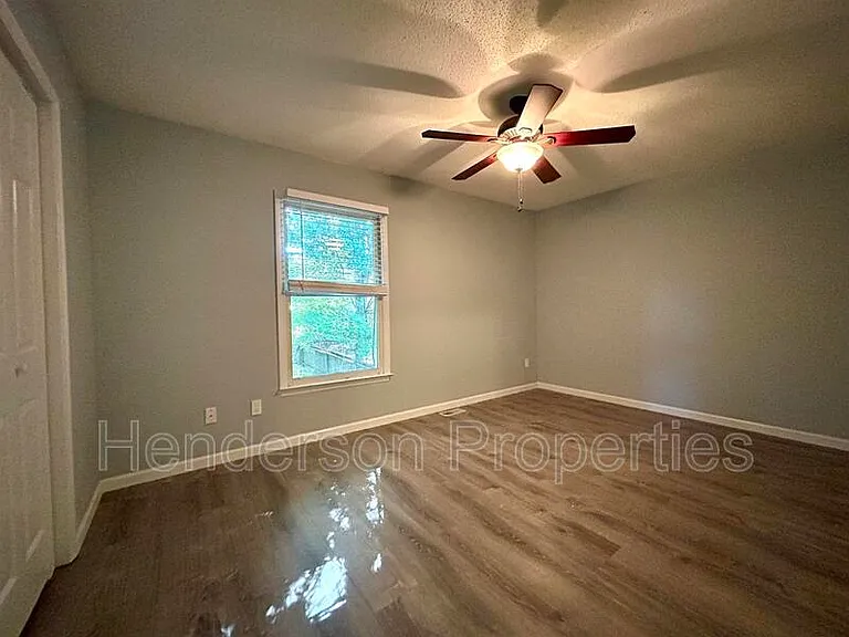 114 Joshua Case Ct — Photo 15