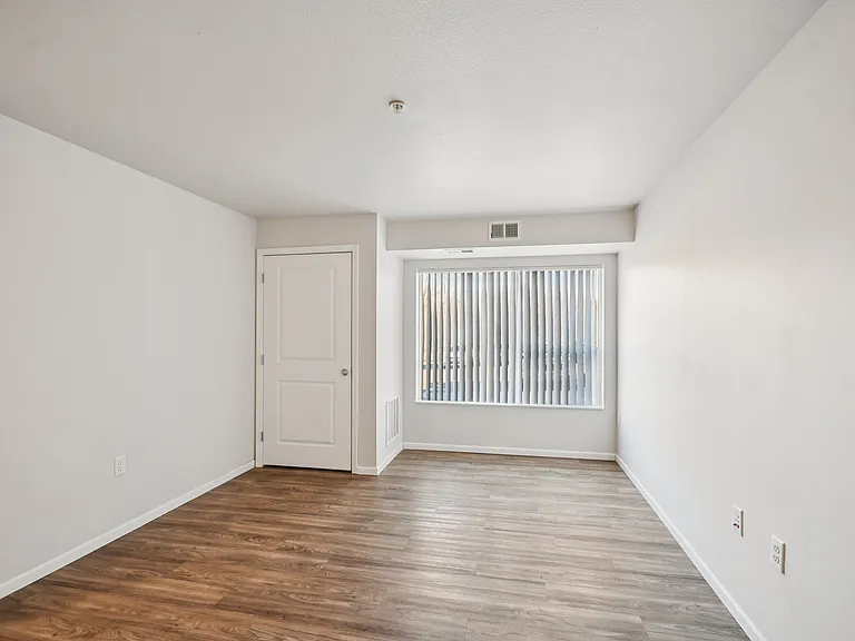 Louisiana Lofts — Photo 9