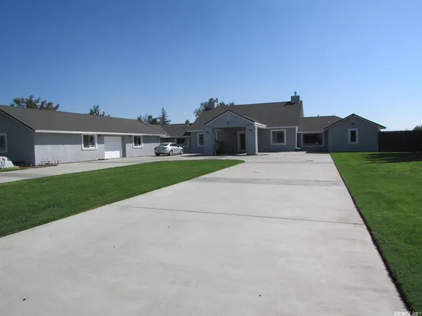 3424 E Redwood Rd, Ceres, CA 95307