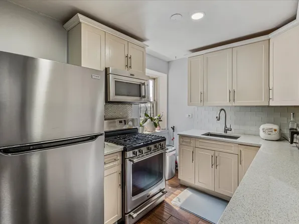 144-55 Melbourne Avenue image 16 of 23