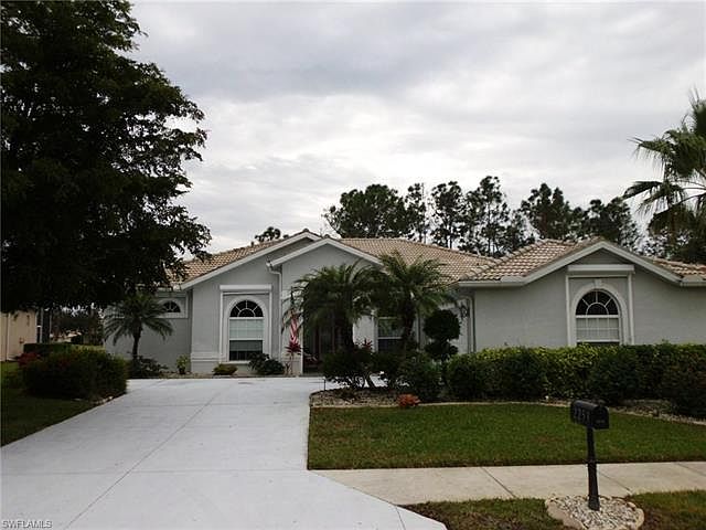 1st image of 2253 Hampstead Ct
