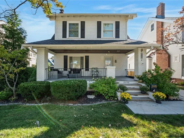 2195 Niagara Dr, Lakewood, OH 44107