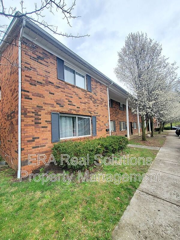 3471 Courtright Ln, Columbus, OH 43232 Zillow