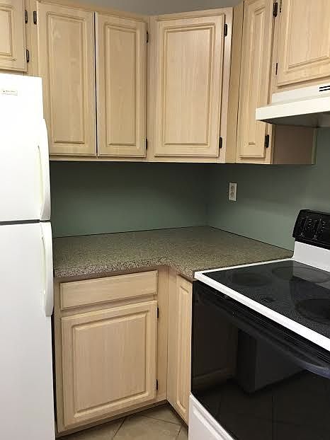 1st image of 1035 Washington Ave APT Gr8