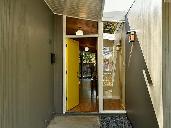 3rd image of 3433 Janice Way