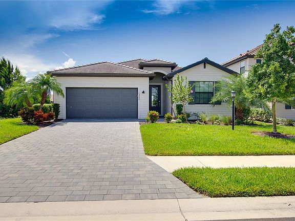2nd image of 15890 Islandwalk Ave
