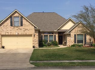 140 Dove Trl, Richwood, TX 77531