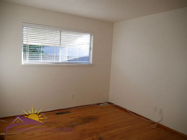 804 Placer Dr — Photo 17