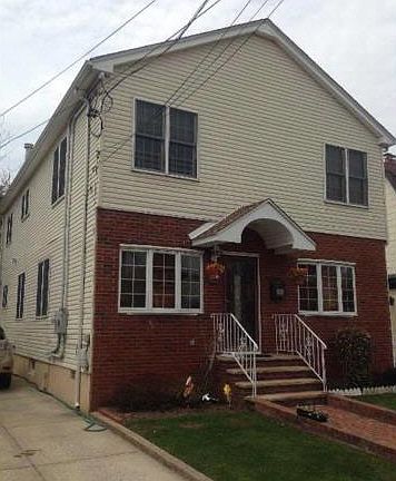4th image of 22 Vanderbilt Ave