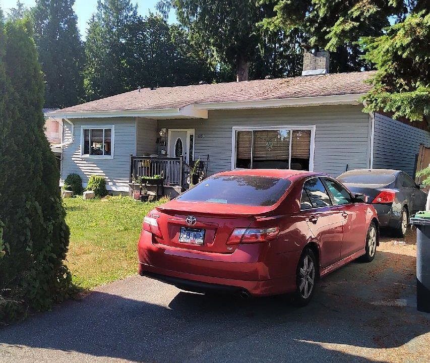 1st image of 569 Thompson Ave
