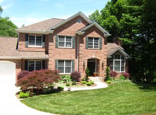 108 Wesley Ln, Oak Ridge, TN 37830