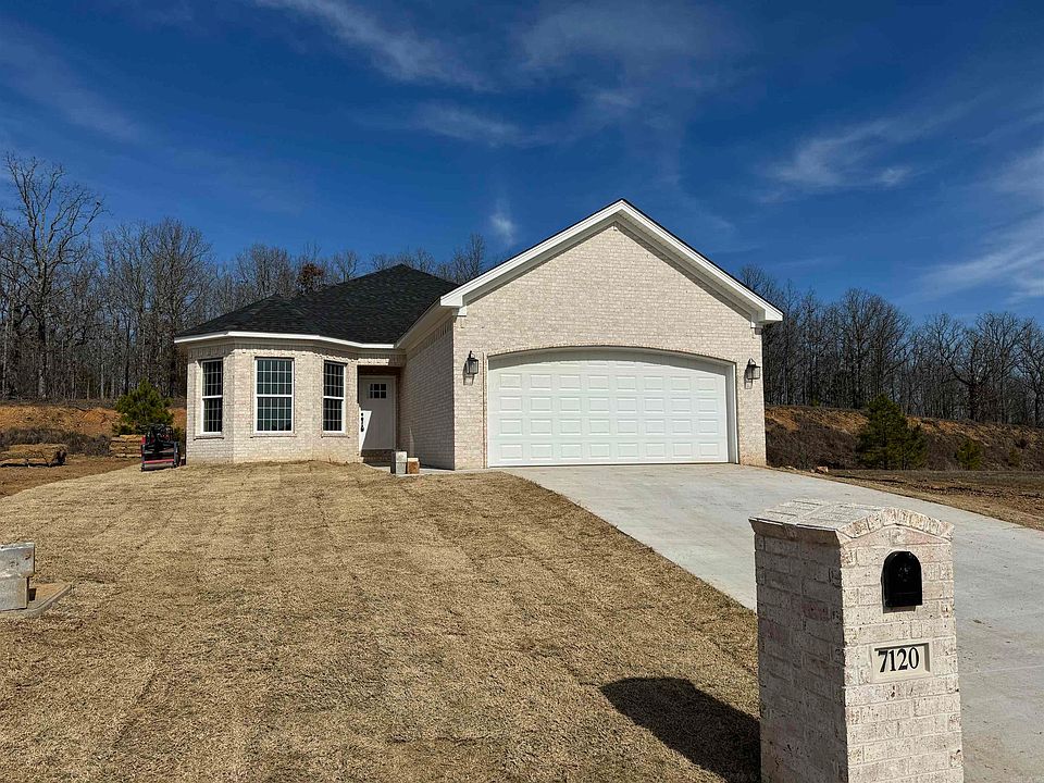 1st image of 7120 Stonehenge Dr