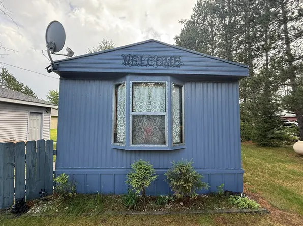 W10781 County Road X, Crivitz, WI 54114