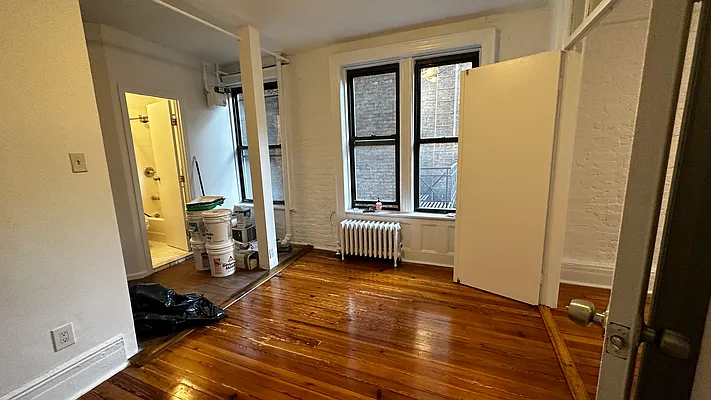 Rented by HOLTON REAL ESTATE INC. | media 29